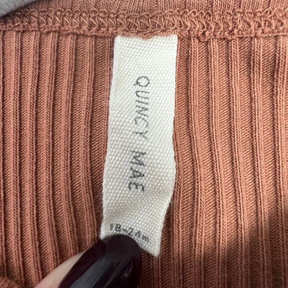 Quincy Mae Ribbed Long Sleeve Romper Jumpsuit 18-24 Months Brown - Picture 2 of 3